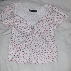 Brandy Melville crop top